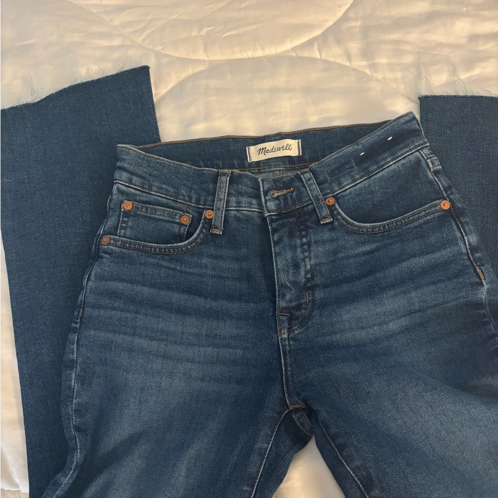 Madewell Mid-Rise Kick Out Jeans